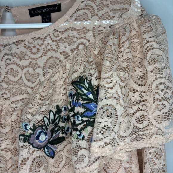 LANE BRYANT Lace Pullover Women 18/20 Peach Green Blue Floral Keyhole Stretch - Picture 5 of 6